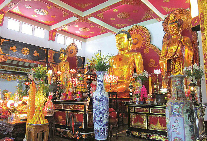 nam-be-tren-iphone-la-gi-sieu-ban-re