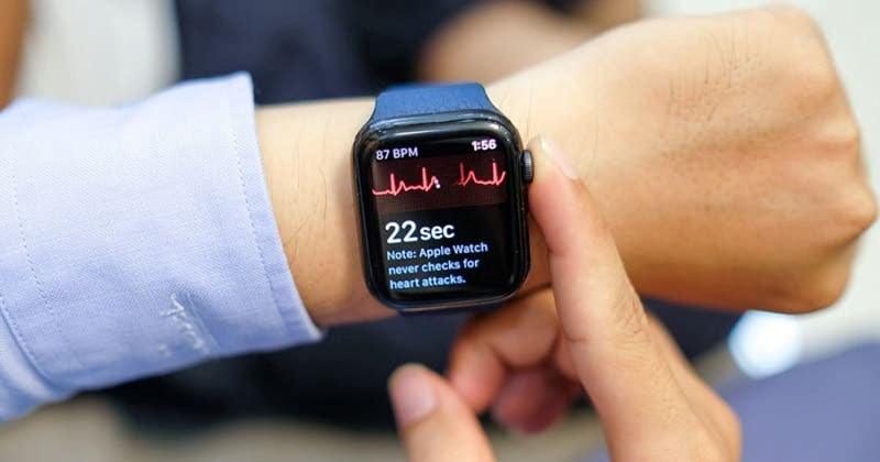 cach-tat-sang-tu-dong-tren-apple-watch-sieu-ban-re