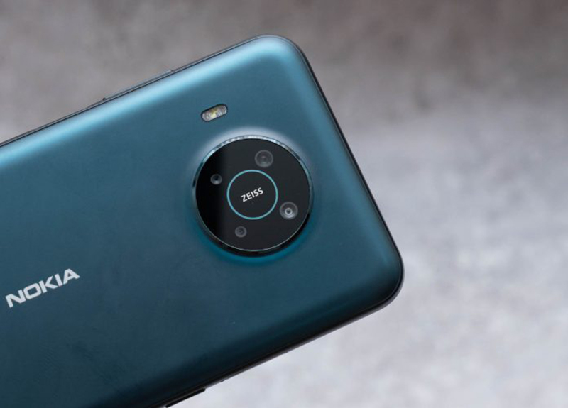 dsc3398-1478-1626022336-696x500-1 nhung-smartphone-co-thiet-ke-doc-dao-sieu-ban-re