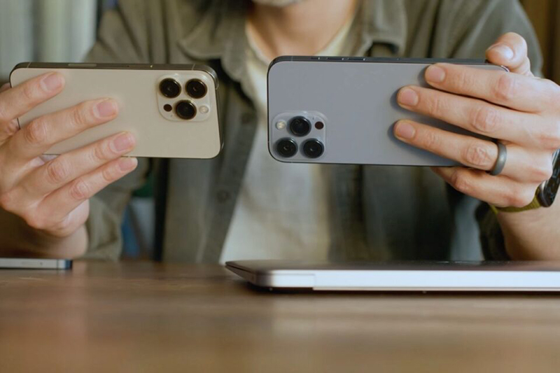 iphone-tang-manh-so-vơi-doi-dau-sieu-ban-re