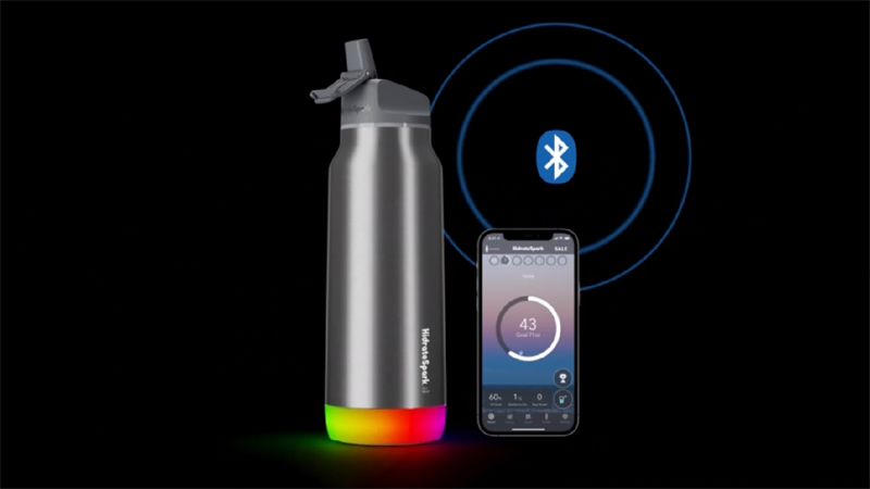 apple-ra-mat-binh-nuoc-sieu-ban-re