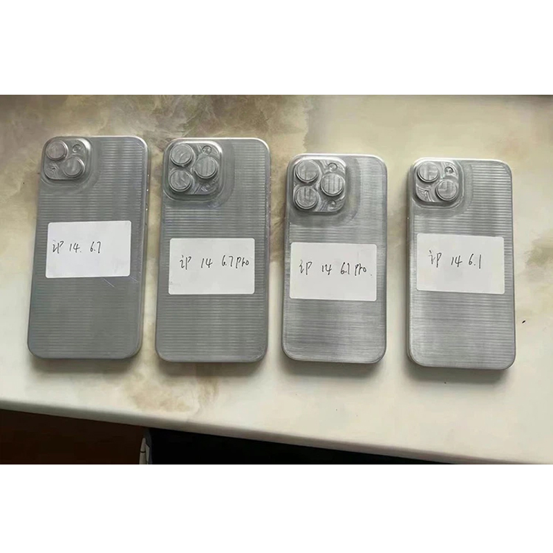 khuon-duc-iphone14-sieu-ban-re