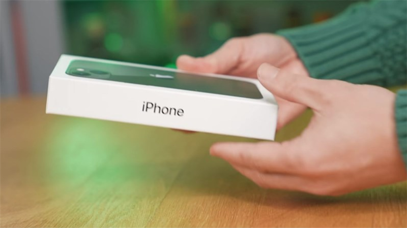 iPhone13-xanh-la-sieu-ban-re