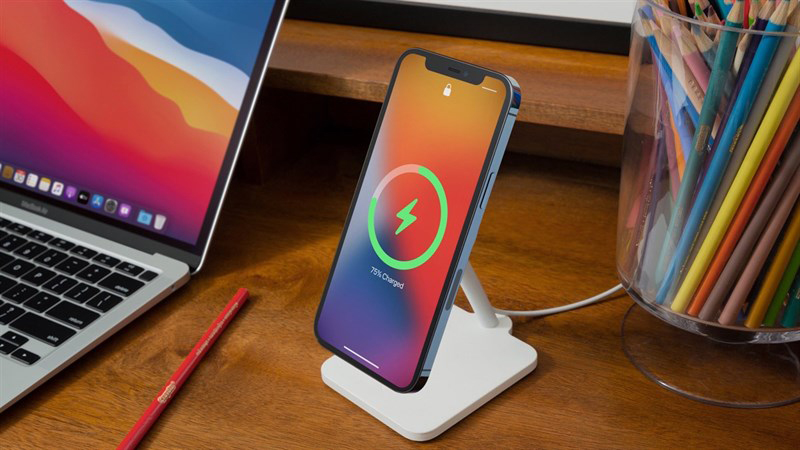 thay-doi-man-hinh-iphone-sieu-ban-re