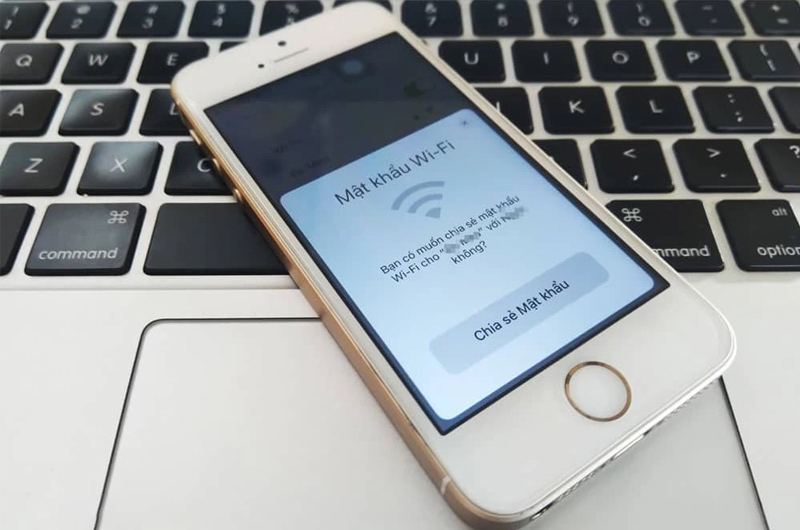 cach-xem-mat-khau-wifi-tren-iphone-sieu-ban-re